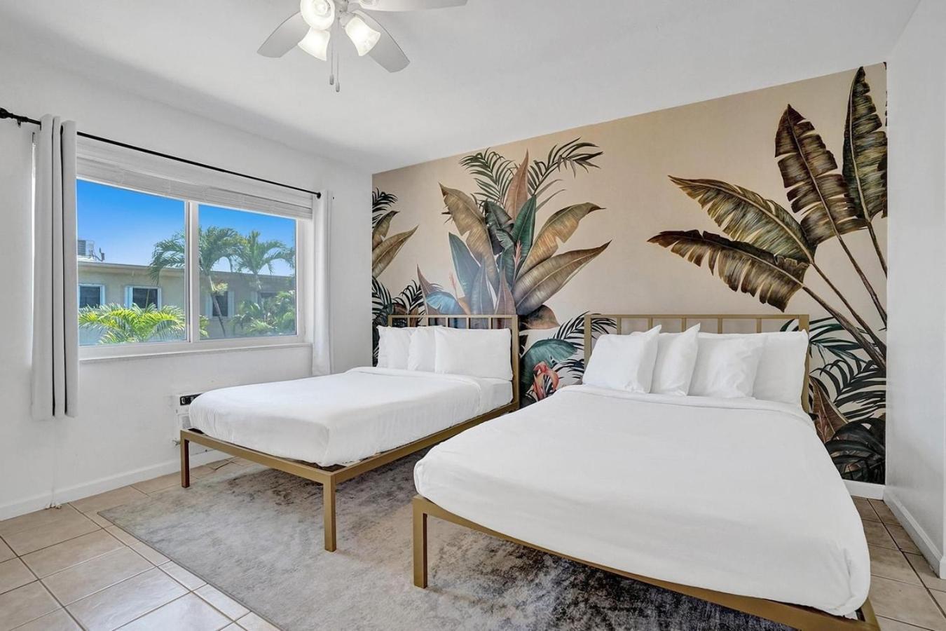 Walk To Dania Beach Christmas Getaway Pool Exterior foto
